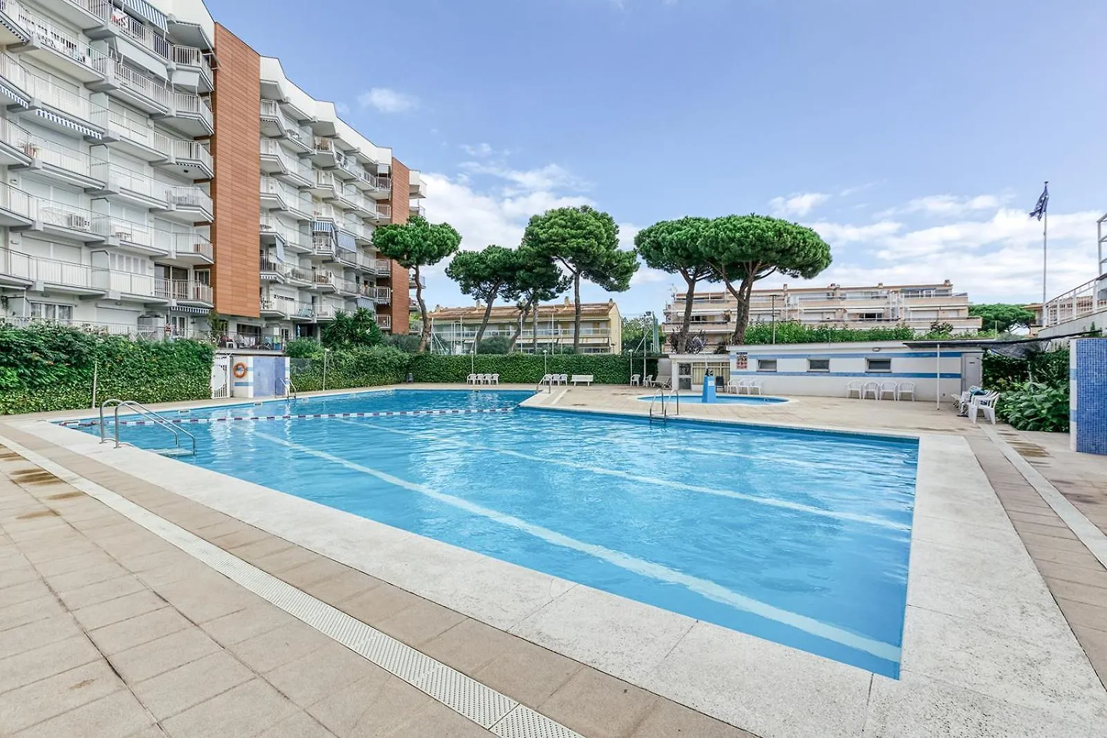 Bounty Apartment Платья-де-Аро